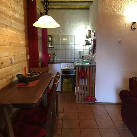 Wurzelknurzel 度假居 Gehlberg